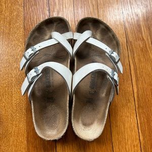 Birkenstock Mayari sandals